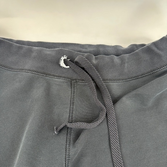 Athletic Works Crop Jogger Womens Medium Black - Picture 3 of 9